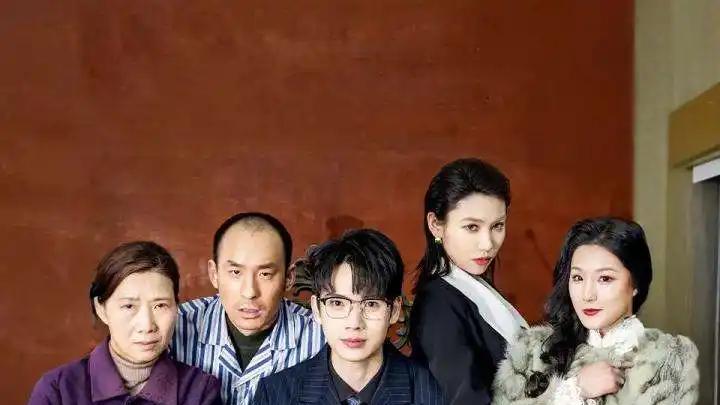 短剧《好好过日子》短剧: 讲述家庭矛盾与和解，展现平凡生活中的真情守护。