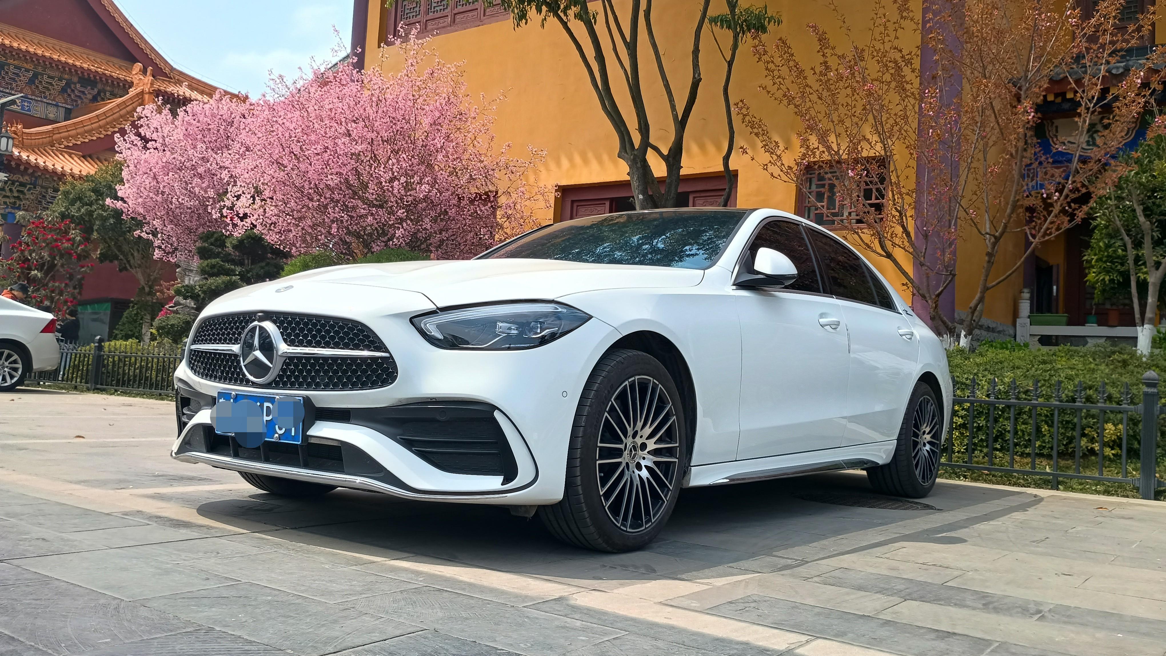 学历，考编，买房以及婚姻，正在成为普通人的四大天坑