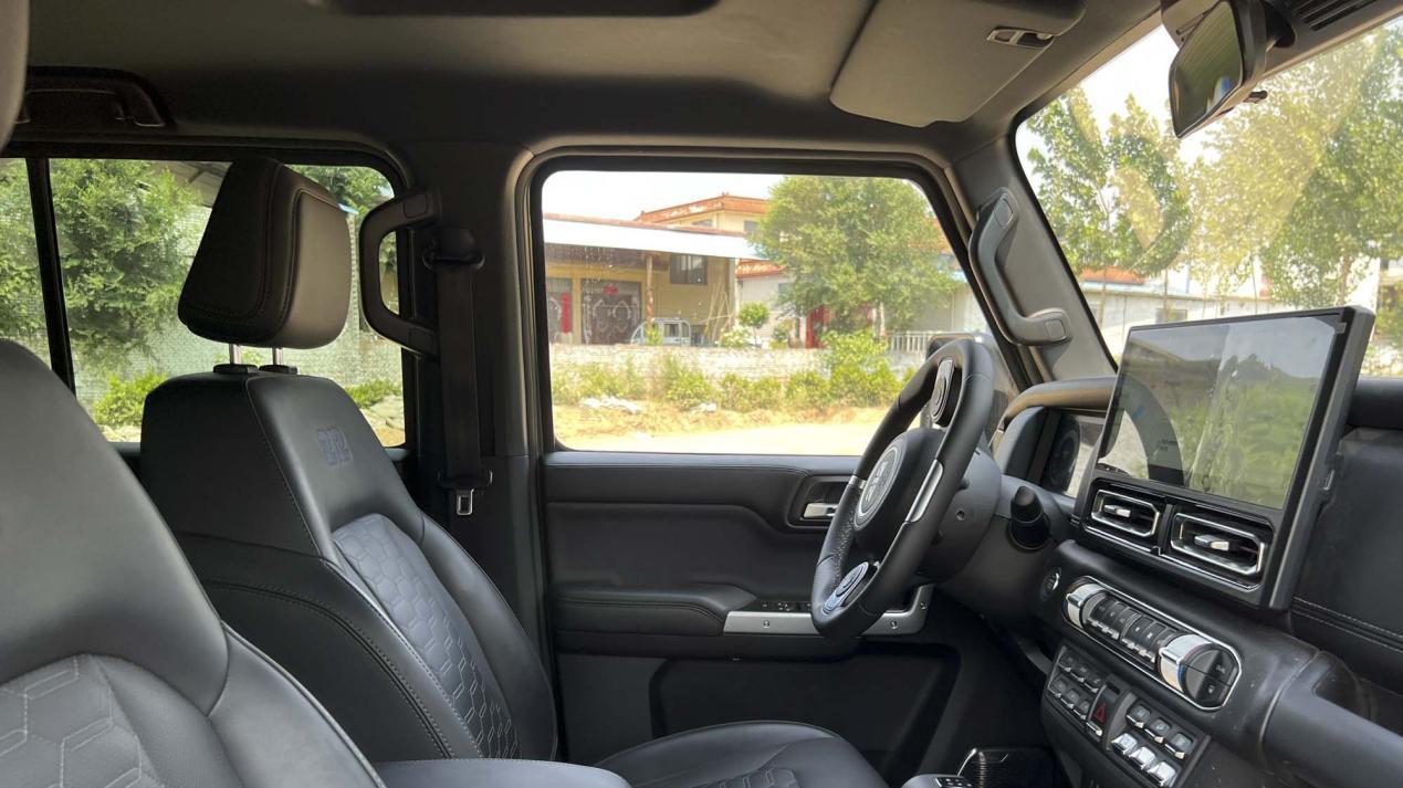 中年老登首开T01，终于圆越野梦