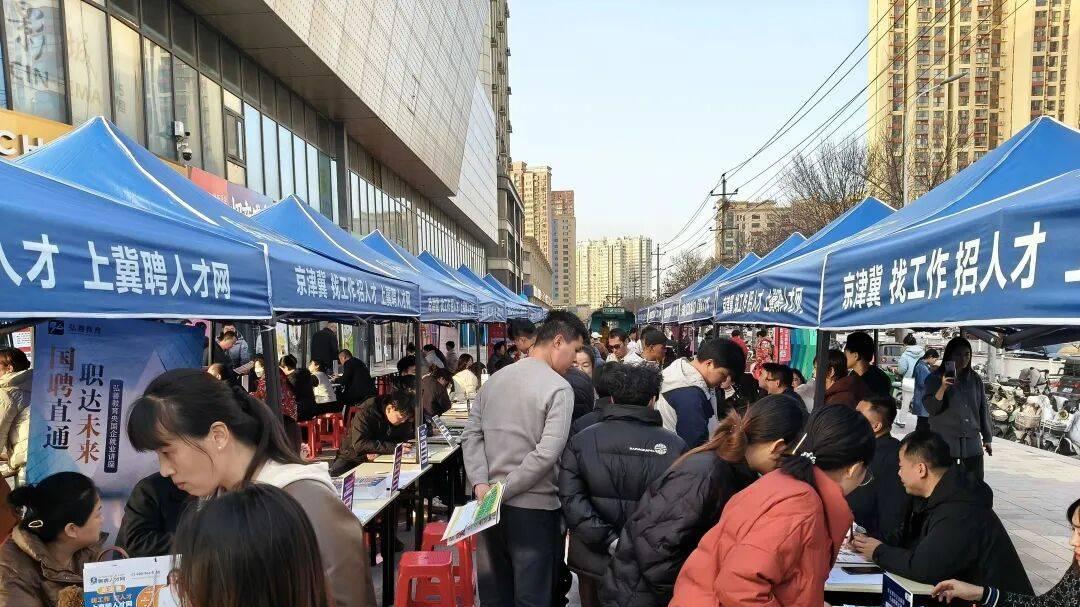 燃动全场！冀聘人才网 × 河西街道办事处 悦乐城・奥莱线下招聘会圆满收官