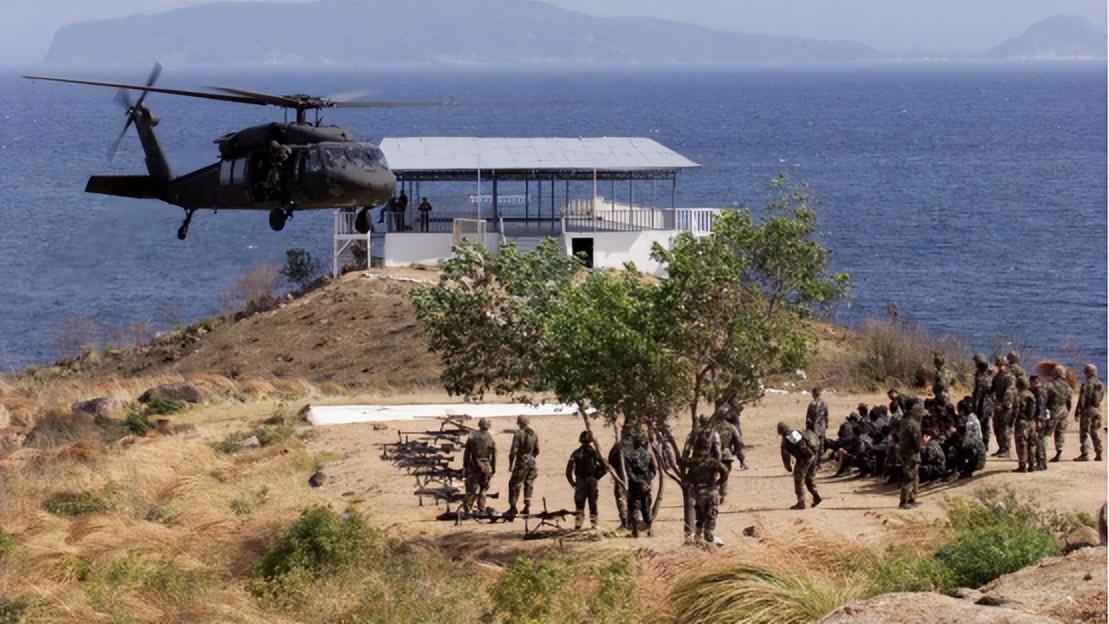 中方警告刚落地，美菲已做好开战准备，却被山东舰杀了个措手不及