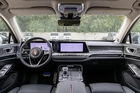 红旗 H9 底盘对决奥迪 A6L：滤震更柔、隔音更优，30 万级豪华选谁？