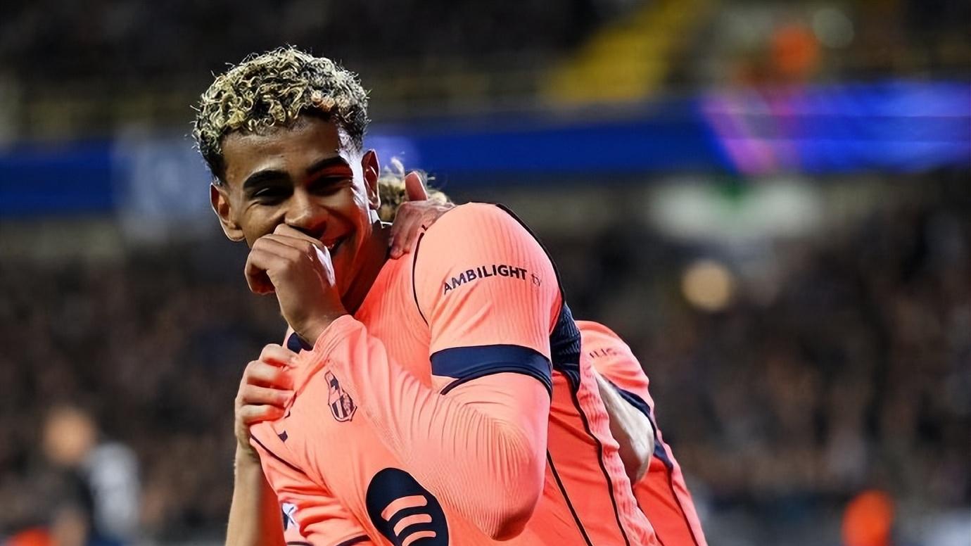 西甲巴萨客战塞尔塔分析，伤病潮影响主帅布阵，欧冠平局暴露隐患