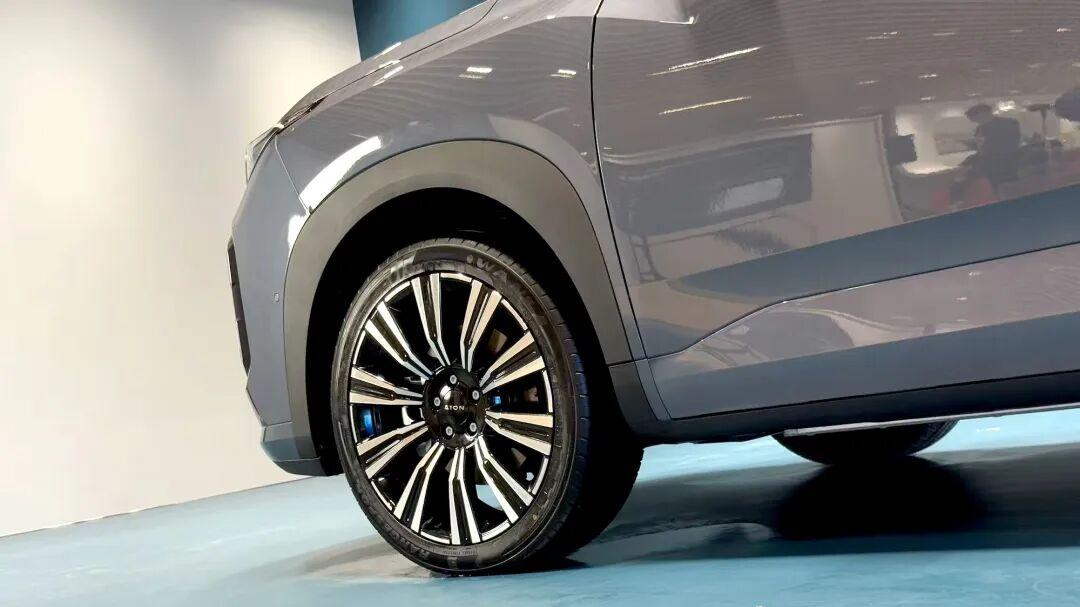 增程版12.68万起，三大自研技术加持，埃安i60正式预售