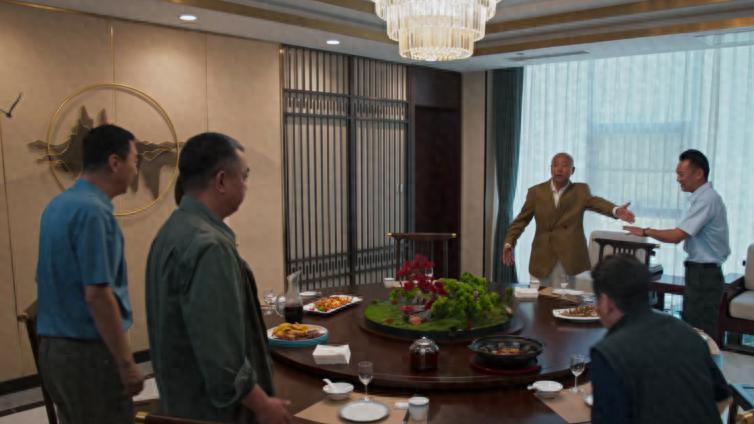 三叉戟2：三叉戟寒了楚政委的心，大背头玩脱，坑了楚政委