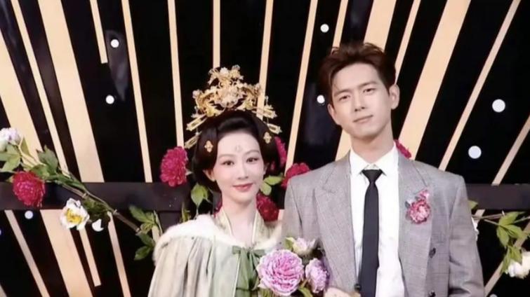 谢娜李小冉闹掰原因被曝，但谢娜4天前的举动足以说明一切