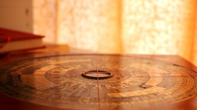 今日十月廿五是“废日”，提醒：1不出，2不做，3不吃，2忌讳，图个安稳顺利