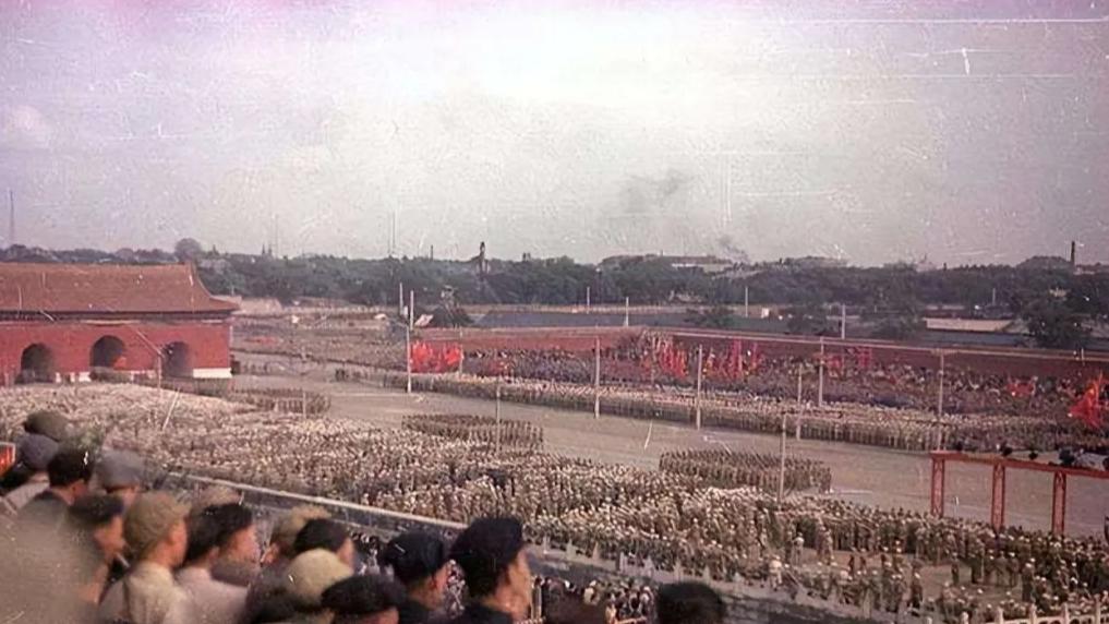 21年前的报纸：计划生育的目标是2022年实现人口零增长！现在实现了吗？