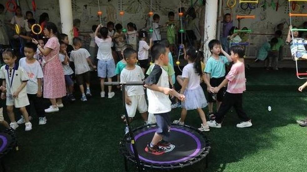 宝宝爱乱扔玩具乱？建立玩具收纳规则，培养整理收纳习惯