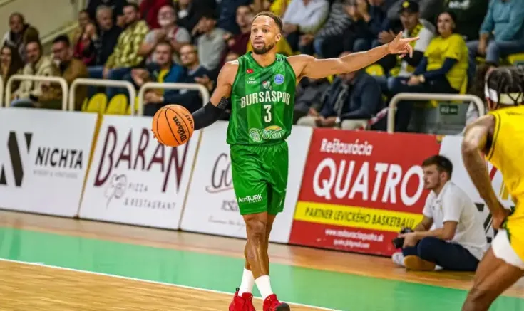 重磅！辽篮签约超级小外援！杜锋徐昕内讧反转