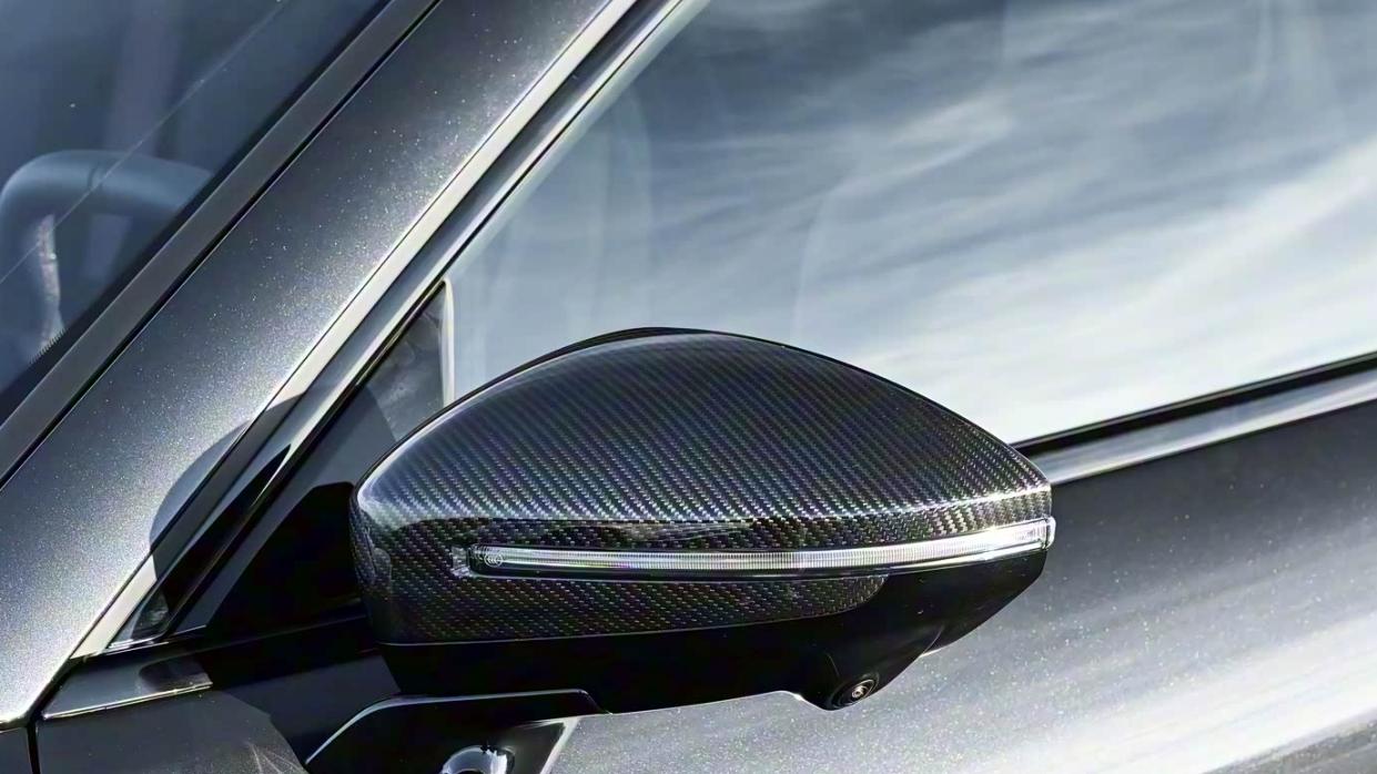 10月11号正式上市，全栈900V平台开发，新款极氪001这次加强很多