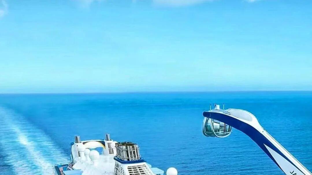又有尾单！国内最大邮轮跌至“1”字头，出国一趟包吃包住