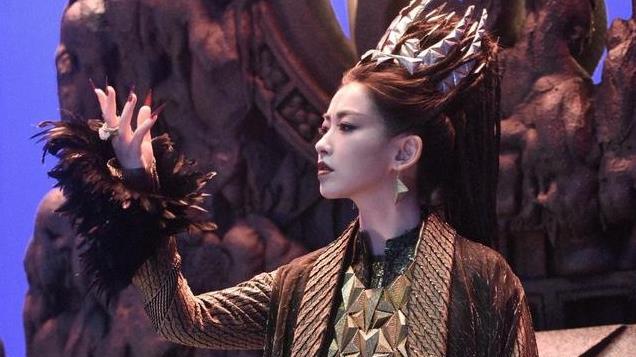 女演员长相有多重要？看《斗罗大陆2》中张予曦和李小冉就知道
