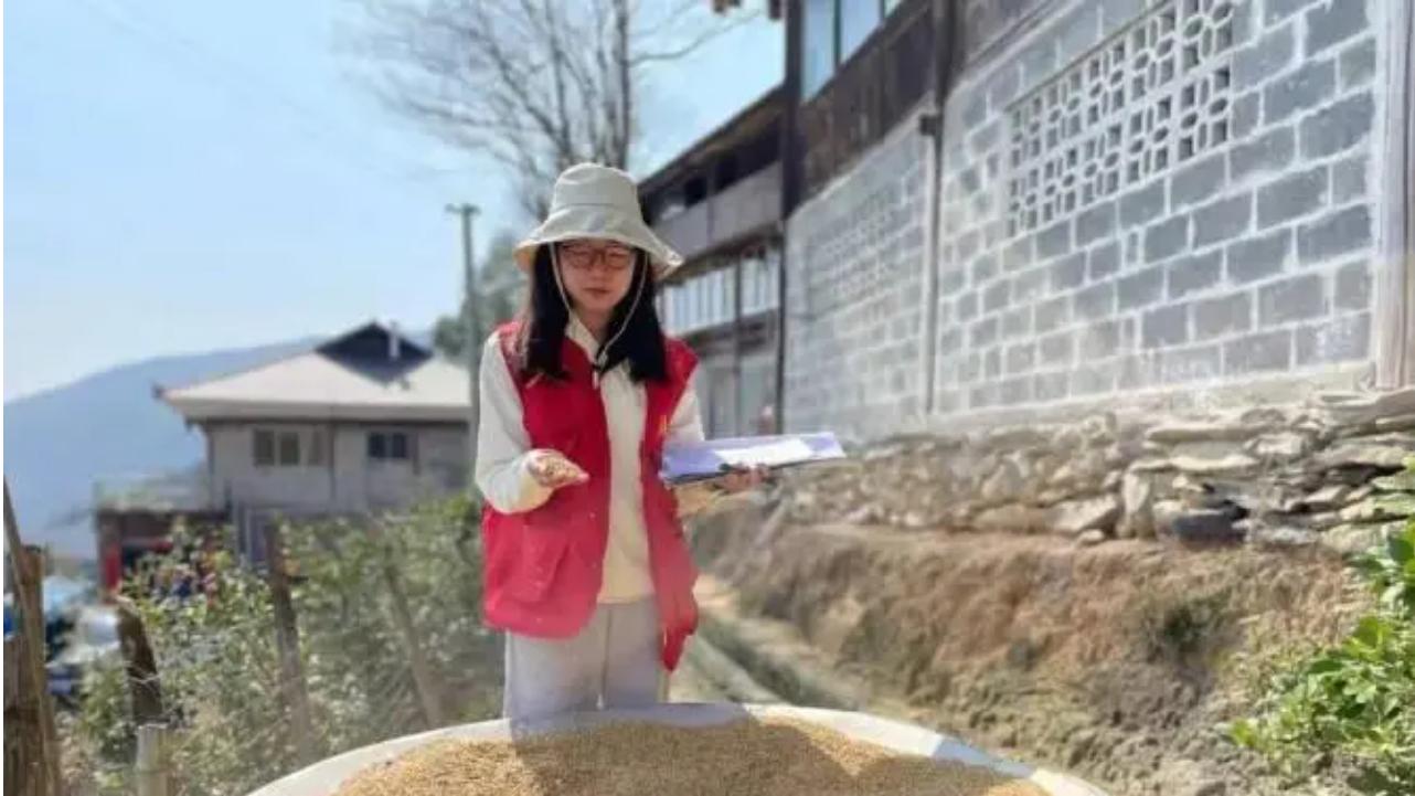 清华硕士最后三年：从协和实验室到广西深山，留下未满一岁的孩子