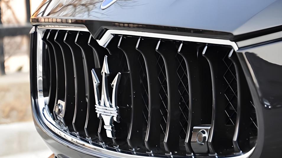 四折玛莎拉蒂：豪华品牌价值崩塌下的车市浮世绘