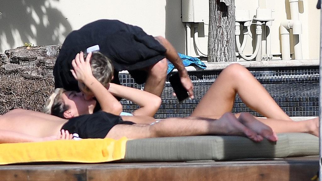 暧昧藏不住！这 4 个细节暴露你们的关系早已不单纯