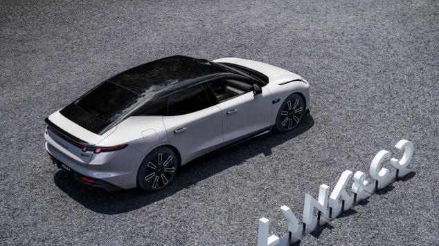 领克 10 EM-P上市即领跑， 凭硬实力登杰兰路榜单第一