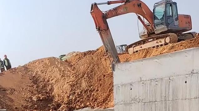 3套房外加160万没谈拢！江西公路绕行“钉”子户，如今后悔吗？