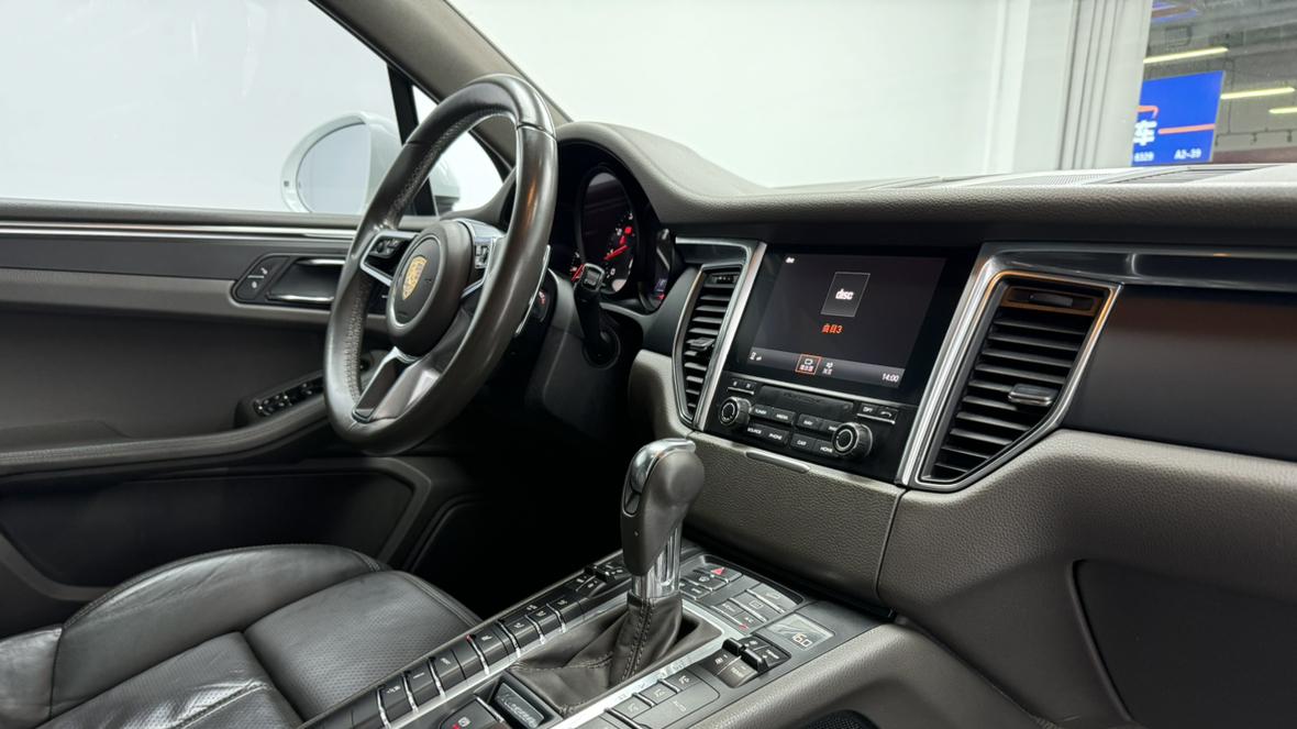 20万出头圆你保时捷梦，7万公里Macan2.0T值得入手吗？