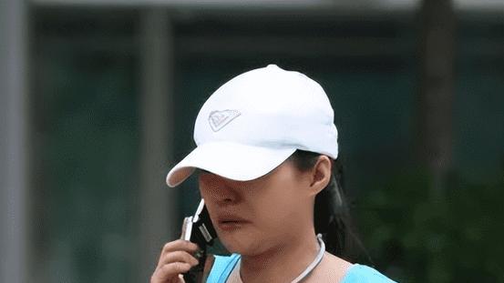 他娶过郝蕾，爱过王珞丹，负了殷桃，没想到38岁时娶了小10岁的她