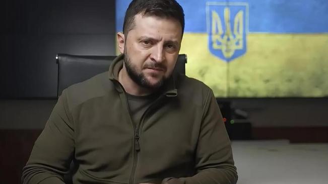 美俄战略默契下的乌克兰危局：军援断供与战场强攻的双重绞杀