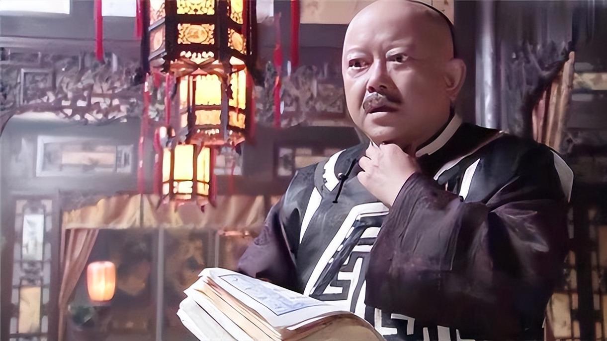 和珅一生的智慧，浓缩成10句话，教你处世驭人