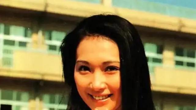 在奥特曼中养目的五位妹子，丽娜排第五，第一位是红凯的精神支柱