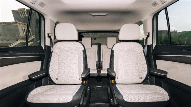 动力与油耗的完美平衡：新揽境对比途昂 Pro，同芯不同效