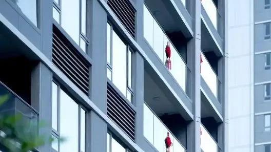 楼市回暖新信号：新年房价数据背后的惊喜与思考