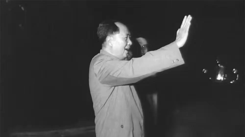 麦子熟了几千次，人民万岁第一回！