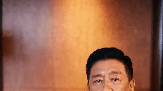 没演技就别硬演，同样是刑侦专家，丁勇岱和张丰毅的差距一目了然