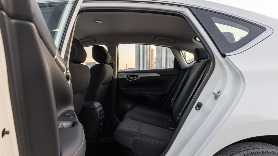 轩逸销量持续火爆！跌至6.98万，30天卖20784辆，性价比确实高