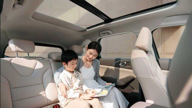 为爱升舱 全能守护！省油大五座哈弗H6L 限时价10.39万起上市