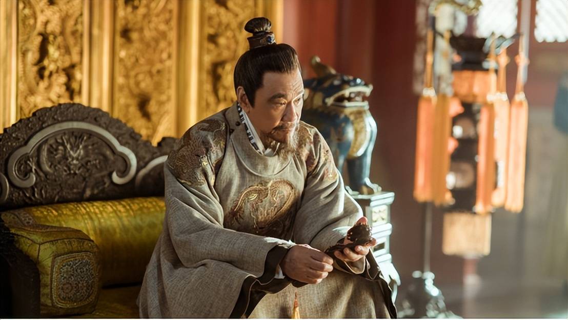 朱高炽有10个儿子，为什么没有“九子夺嫡”，和朱瞻基抢皇位？