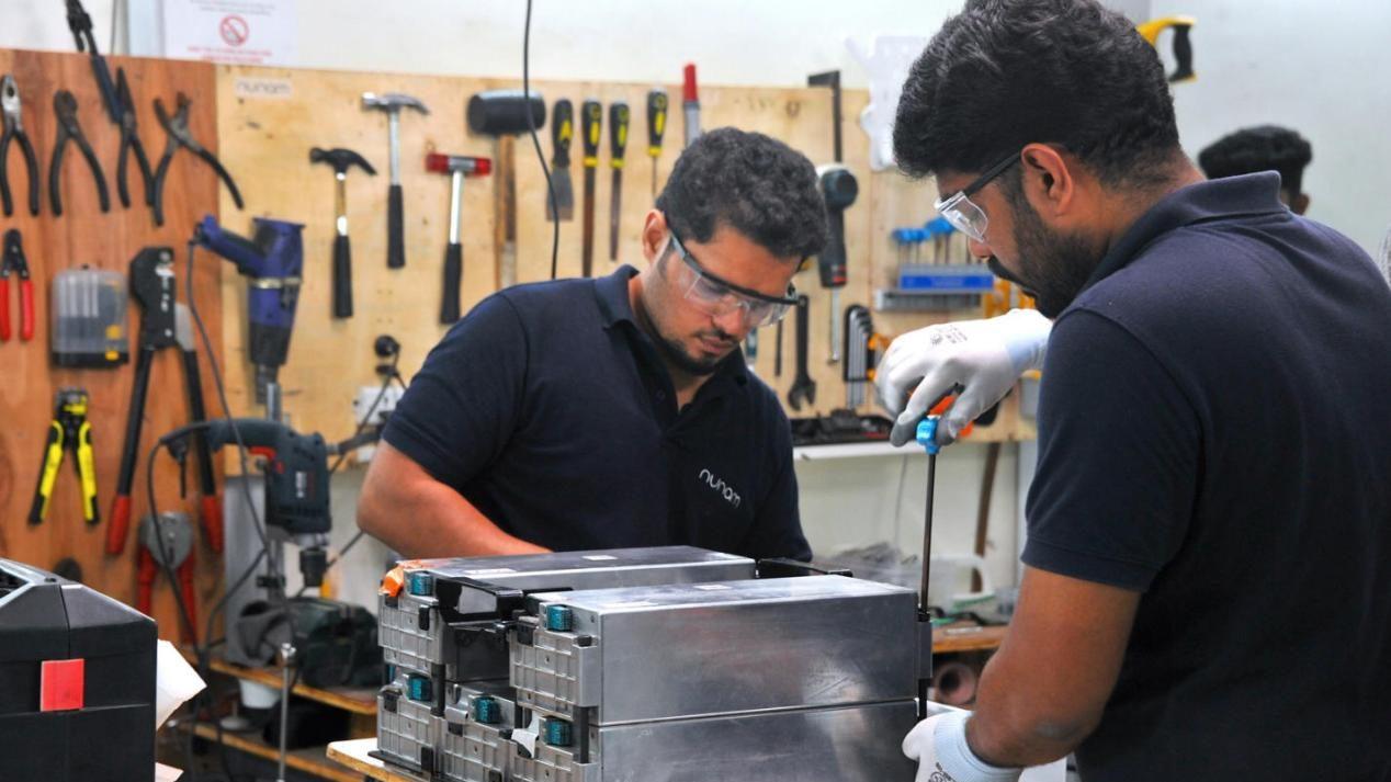 奥迪“三蹦子”，10度电池，续航破百，你会买吗？