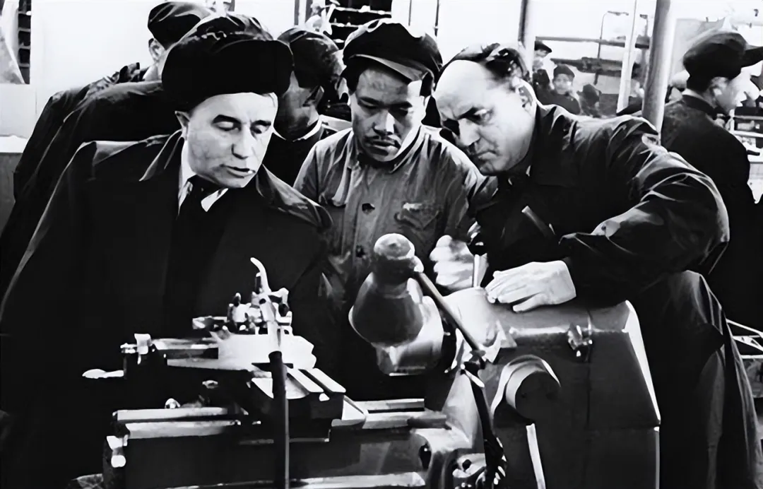 中国能迅速崛起，离不开这三大国家的帮助？其中一个令人意外