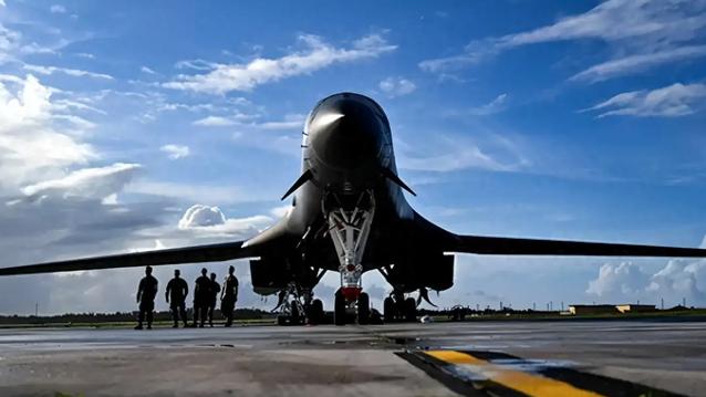 同时研发两款六代机就那么难？美国越是继续纠结，就越落后于中国