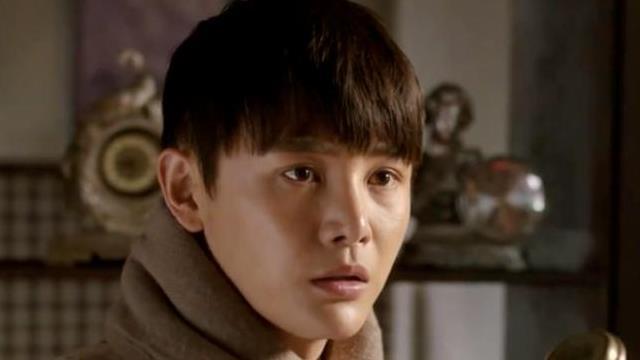 央视首播！年度谍战大剧，实力派演员坐镇，收视率再创新高