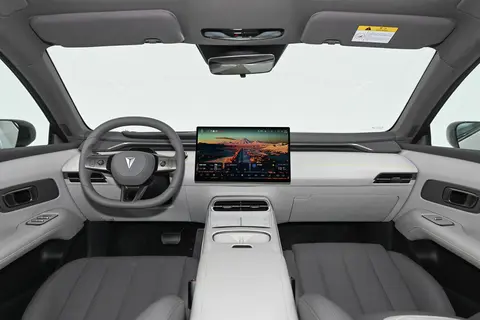 深蓝L06，标配激光雷达+磁流变悬架