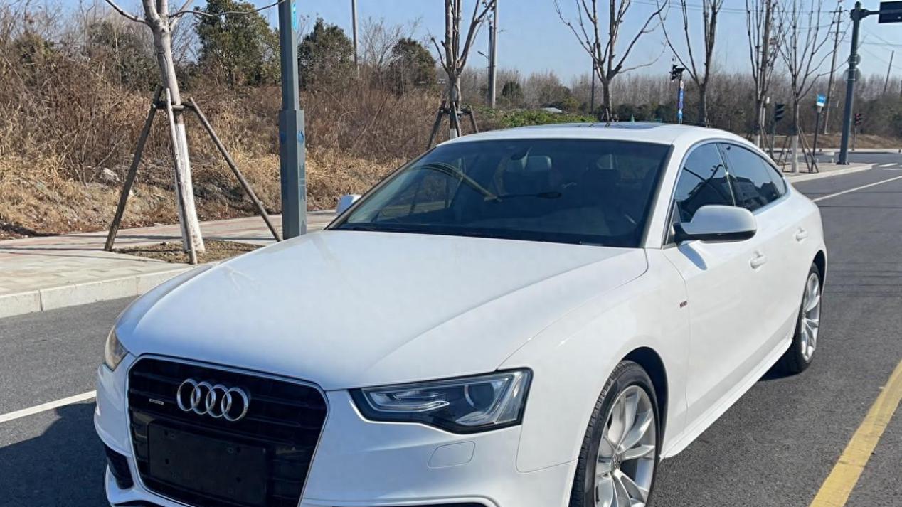 奥迪A5Sportback：优雅与性能兼具，二手轿跑新选择