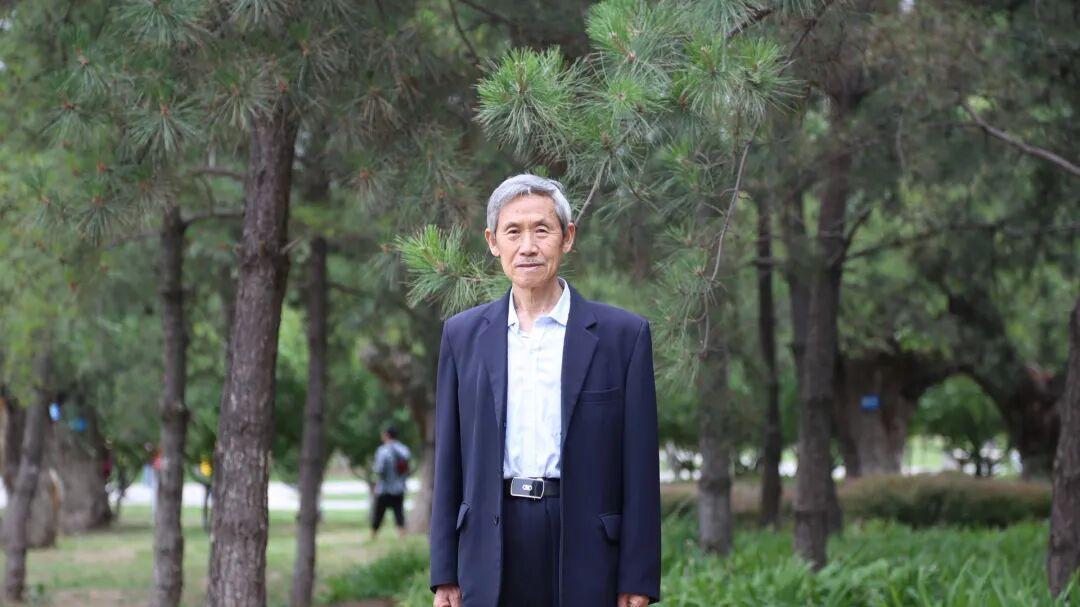 福布斯·世界文化盛典金奖人物——秦邦杰