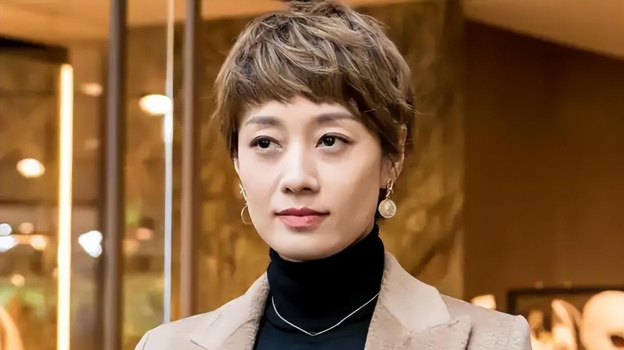 马伊琍：离婚五年后，她活成了怎样的人生赢家？