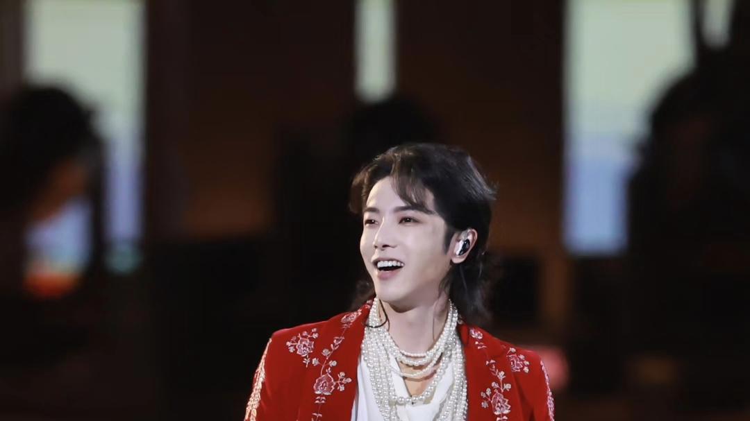 华晨宇“火星乐园”大升级，这是要卷死同行？