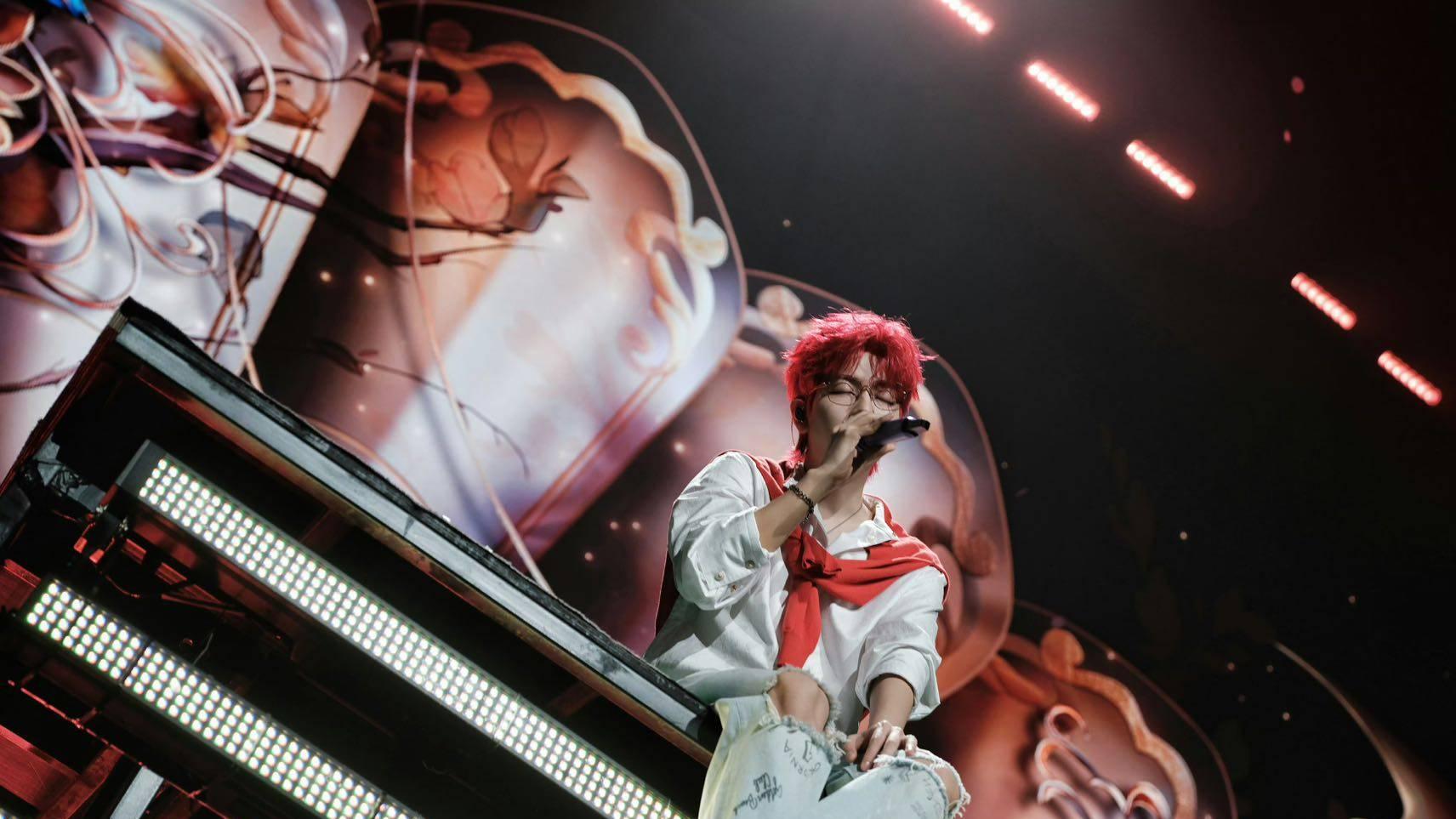 胡夏“那些年·时光放映厅”巡演回到家乡 12月31日南宁站温暖跨年