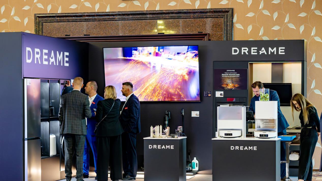 追觅电视S100海外连获瞩目 首创内置Soundbar惊艳全球！