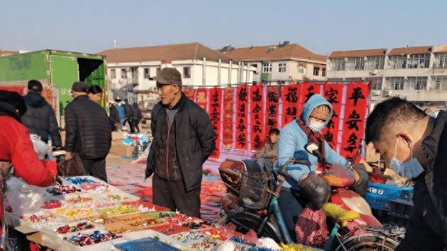 苦口婆心，央视四天内就解禁烟花爆竹连续发声，重点提不要一刀切