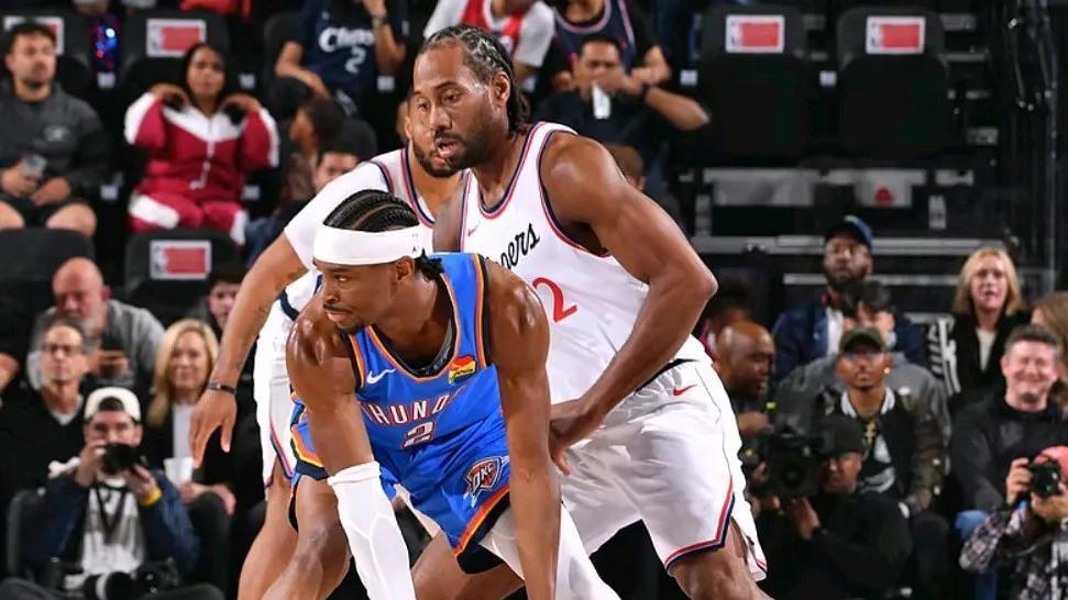 从落后3分到17分！哈登25+6+6遭冷藏，卢指导神换人致快船负雷霆惨案