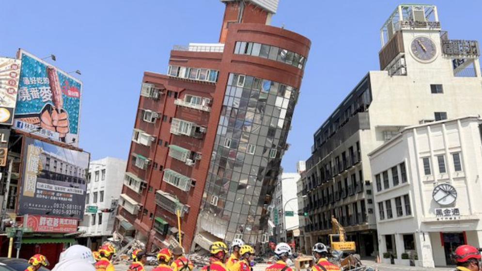 中方专机直飞缅甸，岛内浑水摸鱼，缅泰立场坚决，126人原地解散