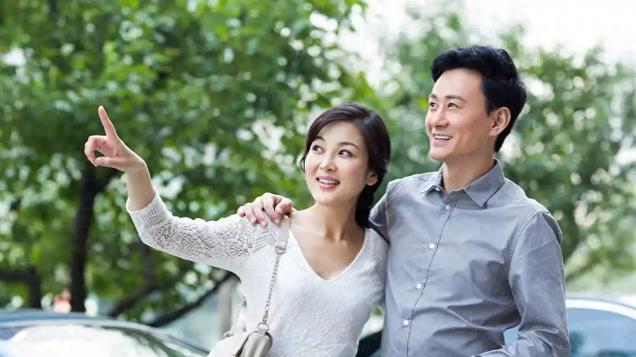 为何40岁以上的男性更受女性欢迎？总结原因：因为他们具备这几点