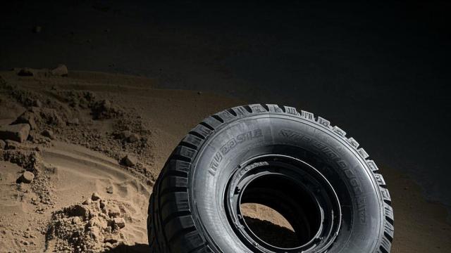 宝马零件 “乱搭材料”？奇葩组合藏着性能王炸！